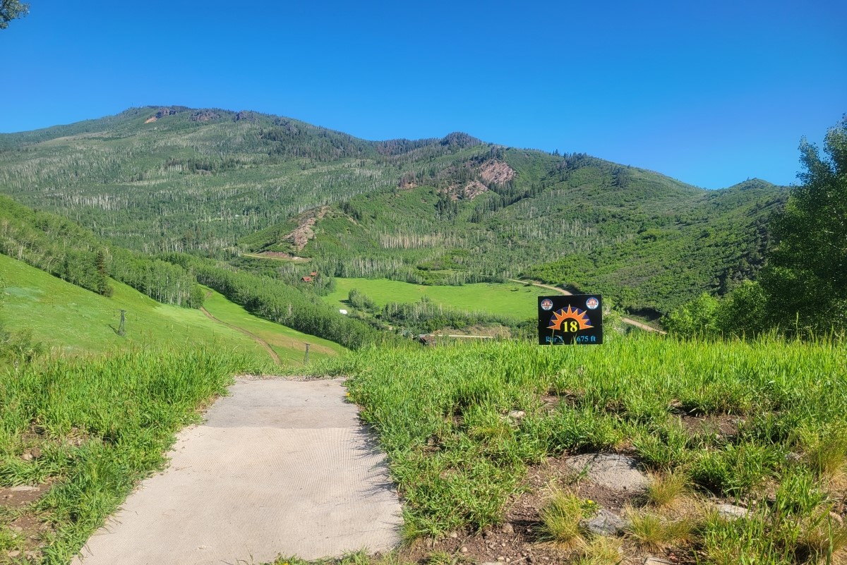 18th Hole on the Mountain Course at Sunlight Mountain Resort