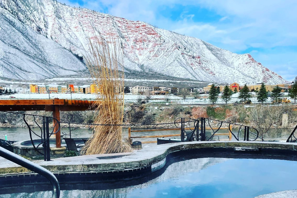 Pool at the Iron Mountain Hot Springs Pool overlooking Red Mountain in Glenwood Springs, CO