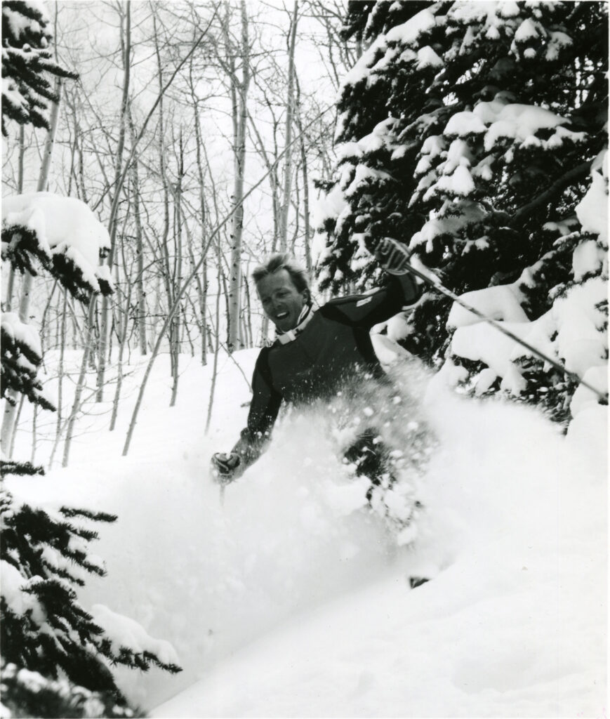 solo skiier in glenwood springs