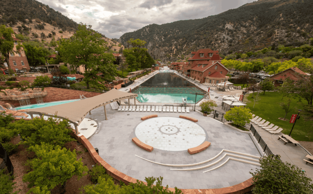 summer at the glenwood springs hot springs