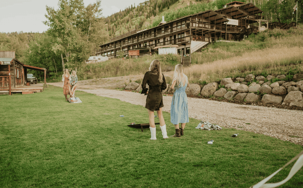 outdoor glenwood springs weddings